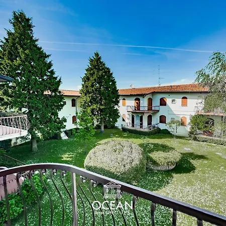 Free Parking, Near The Beach, Netflix E Wifi Apartment Peschiera del Garda